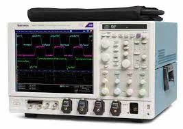 Používa sa Oscilloscope Tektronix DPO 71604 C
